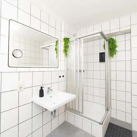 Cozy Wellness - Perfect For 5 Guests - Netflix Appartement Cologne